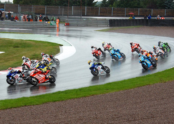 Le plateau MotoGP arrive au Sachsenring.