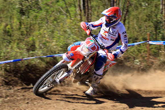 ISDE/J1 - Les français attaquent fort.