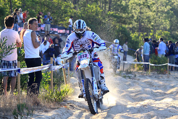ISDE/J1 - Les français attaquent fort.