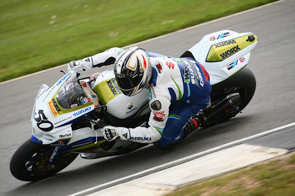 Sylvain Guintoli en Mondial Superbike en 2010.
