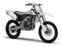 YZ450F - Yamaha révolutionne le cross.
