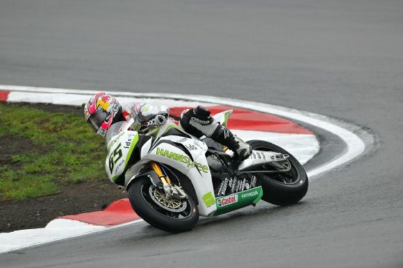 WSBK/Nurburgring - Jonathan Rea en pole provisoire.