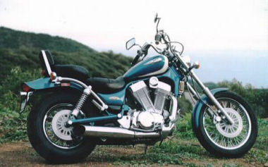 SUZUKI 1400 INTRUDER