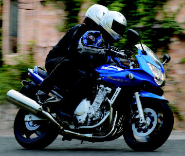 SUZUKI GSF 650 BANDIT S