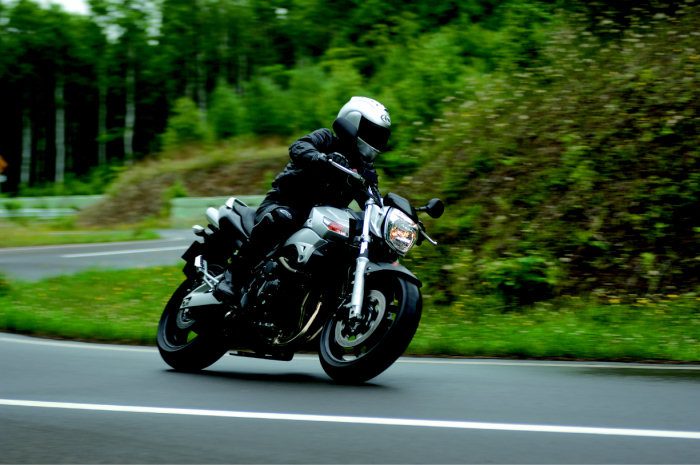 Galerie - Suzuki GSR 600