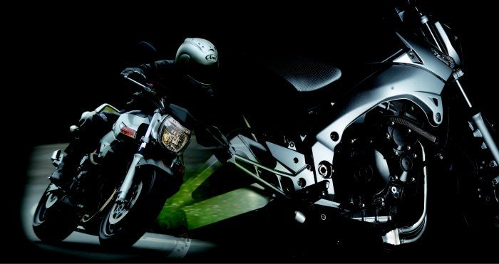 Galerie - Suzuki GSR 600