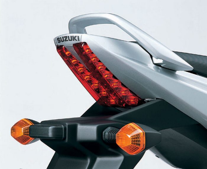 Galerie - Suzuki SV 1000 N