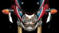 Suzuki GSR 750