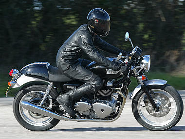 Triumph 900 THRUXTON