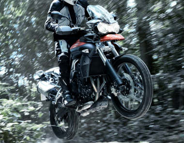 Triumph TIGER 800 XC 2011 - Fiche moto - 