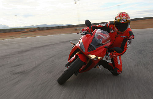 Essai de la Triumph 675 Daytona 2009