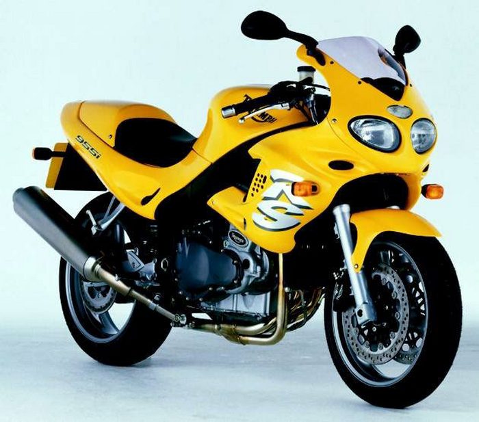 Galerie - Triumph 955 SPRINT RS