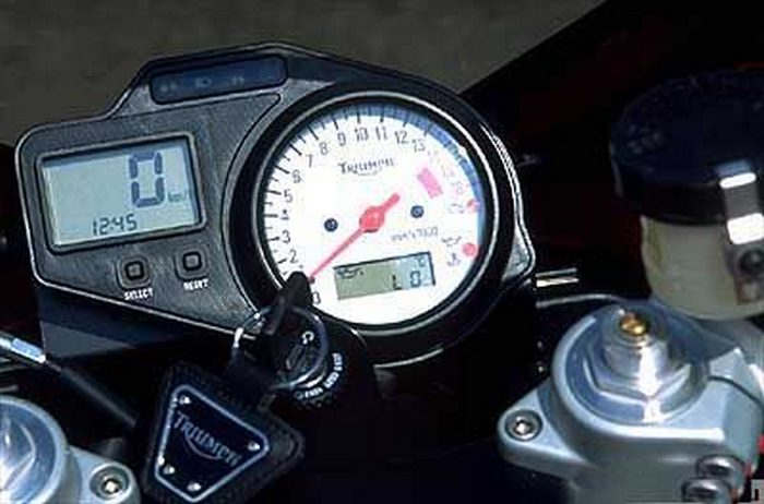 Galerie - Triumph TT 600