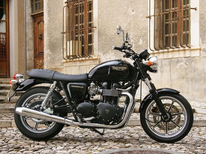 Galerie - Triumph 800 BONNEVILLE