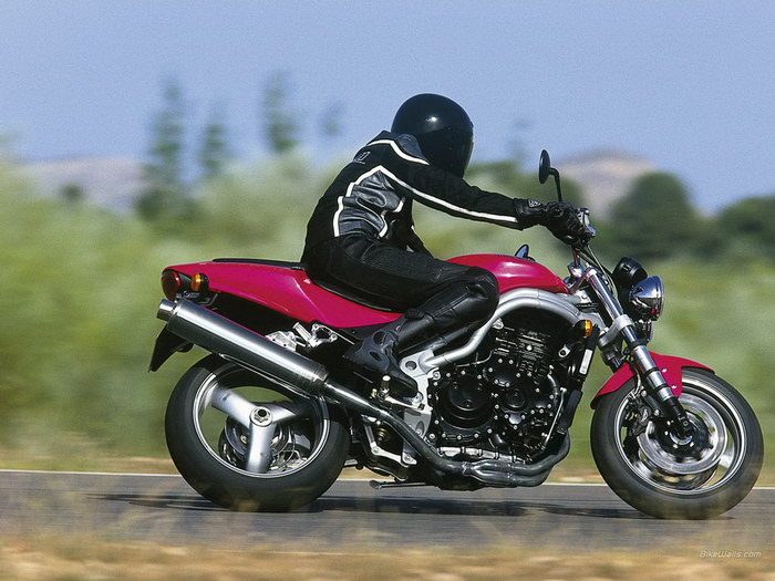 Galerie - Triumph 955i SPEED TRIPLE