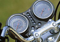 Triumph 900 THUNDERBIRD