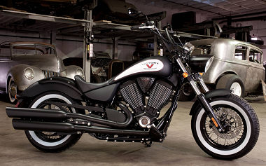 Victory 1700 VEGAS HIGH BALL 2011 - Fiche moto - 
