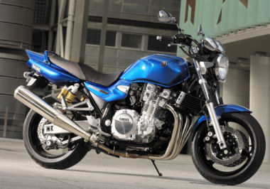 YAMAHA XJR 1300