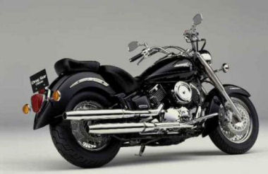 YAMAHA XVS 1100 DRAGSTAR