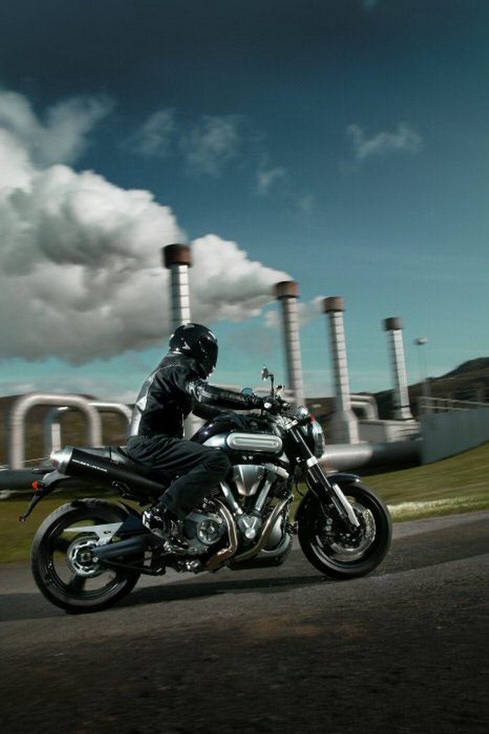 Galerie - Yamaha 1670 MT-01