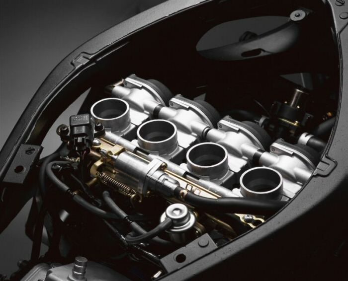 Galerie - Yamaha YZF-R6 600