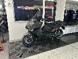 XP TMAX 560