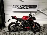 STREET TRIPLE 765 RS