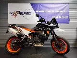 890 SMT