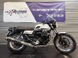 V7 III SPECIAL 750