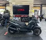 TRICITY 300