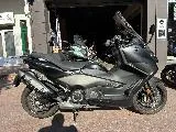 TMAX 560