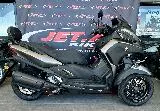 TRICITY 300
