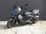 XMAX 300