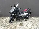 XP TMAX 560
