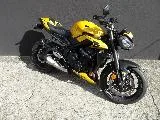 STREET TRIPLE 765 RS