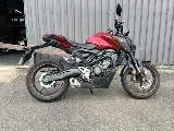 CB 125  R