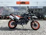 890 SMT