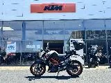 390 DUKE