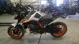 890 DUKE R