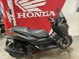 XMAX 125