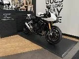SPEED TRIPLE 1200 RR