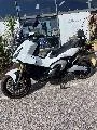 XADV 750