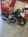 R 18 Custom