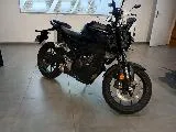 CB 125  R
