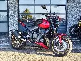 TRIDENT 800