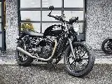 STREET TWIN  900