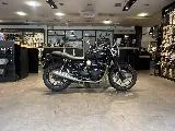 STREET TWIN  900