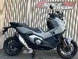 XADV 750 DCT