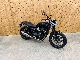STREET TWIN  900