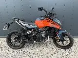 KTM 125 DUKE 2024  950 KM